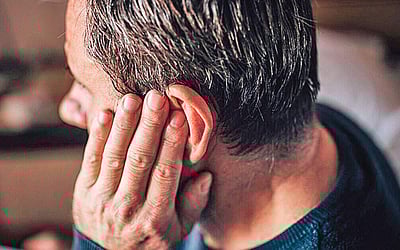 ஆயுள் காக்கும் ஆயுர்வேதம்: கேட்கும் திறன் குறைந்துவிட்டால்?