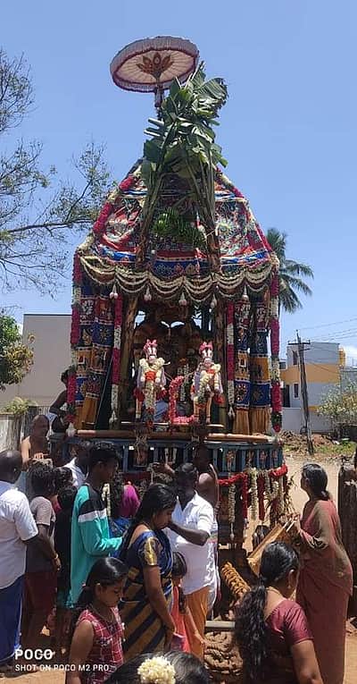 திருவிடந்தை நித்ய கல்யாண பெருமாள் கோயிலில் சித்திரைத் திருவிழா பிரம்மோற்சவ தேரோட்டம்