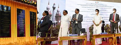 புதிய நீதிமன்றக் கட்டடத்துக்கு அடிக்கல் நாட்டினார் என்.வி. ரமணா