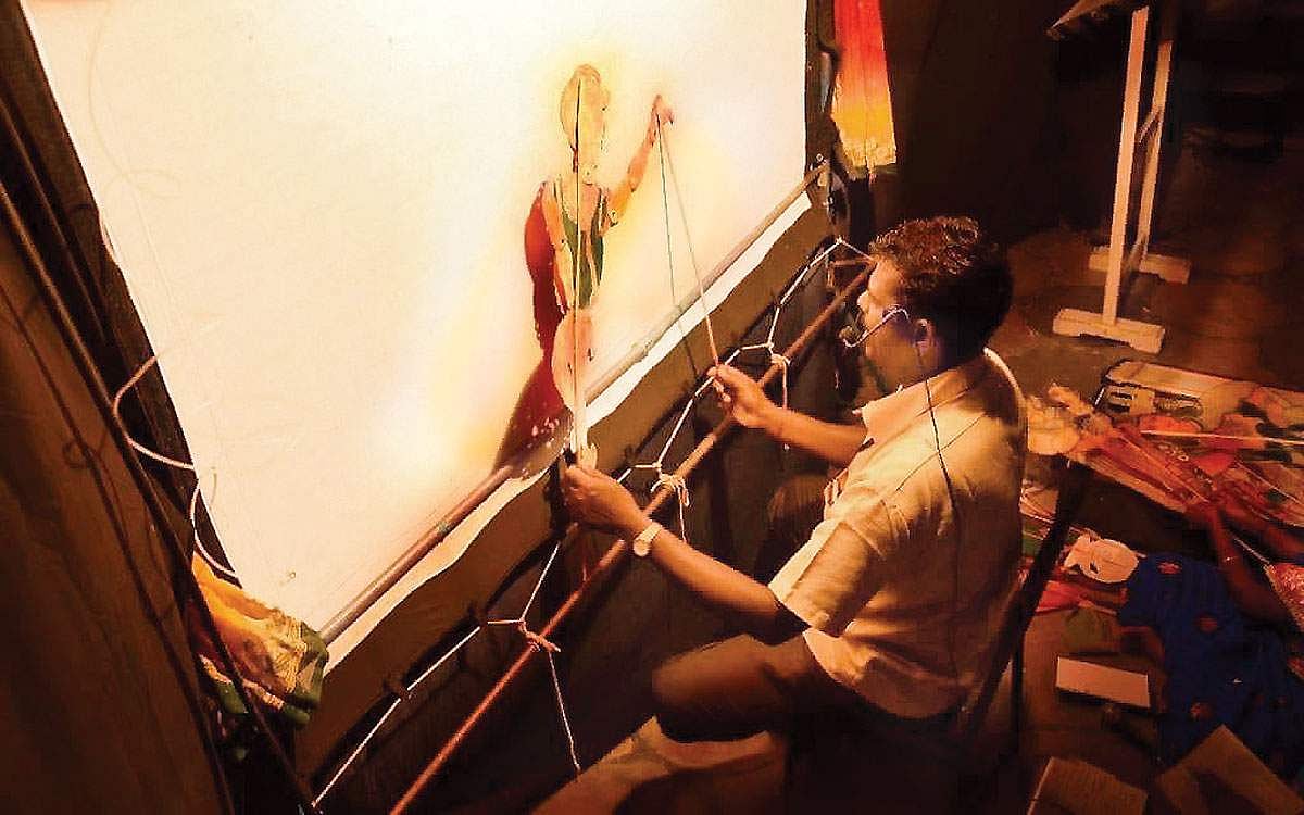 நசித்து வரும்  தோல் பாவை கூத்து!