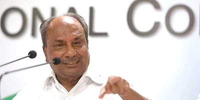 காங்கிரஸ் இல்லாமல் பாஜகவை வீழ்த்த முடியாது: அந்தோணி