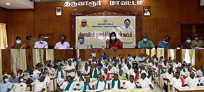 பருத்தி அறுவடை முடியும் வரை 100 நாள் திட்டப் பணிகளை நிறுத்திவைக்க வலியுறுத்தல்