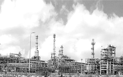 வேலை... வேலை... வேலை...