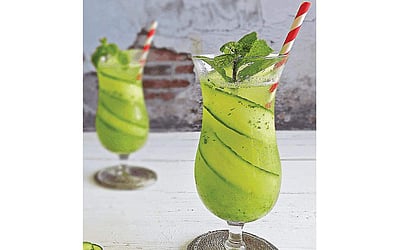 வெள்ளரிக்காய் புதினா லெமனேட் 