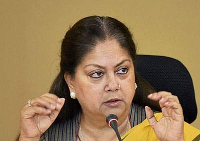 அது என்ன ரமலானுக்கு மட்டும்? வசுந்தரா ராஜே கேள்வி