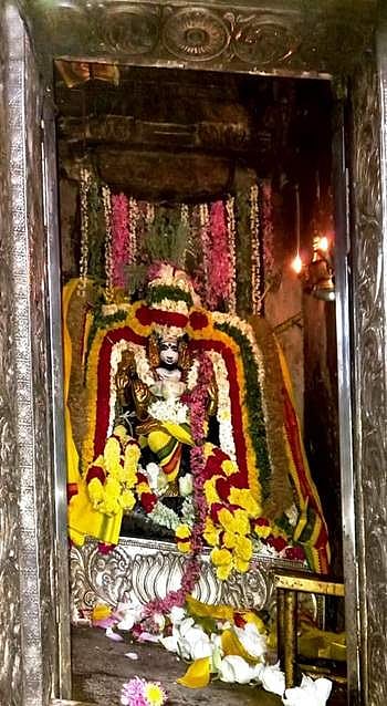 ஆலங்குடி ஆபத்சகாயேஸ்வரர் குருபரிகார கோயிலில் குருபெயர்ச்சி லட்சார்ச்சனை விழா தொடங்கியது