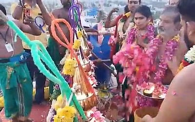 சேலம்: ஸ்ரீ காவடி பழனியாண்டவர் ஆசிரமத்தில் மகா கும்பாபிஷேகம்