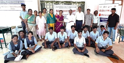 கல்லூரியில் ரத்த தான முகாம்