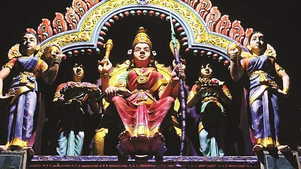 ஐந்து ஆண்டுக்கு ஒருமுறை காட்சி தரும் ஆயிரங்காளியம்மன்!