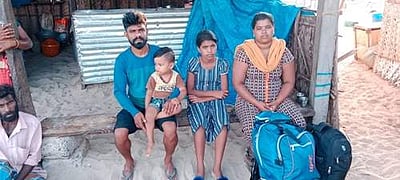 இலங்கையில் பொருளாதார நெருக்கடி: 2 குழந்தைகளுடன் ராமேசுவரம் வந்த தம்பதியினர் 