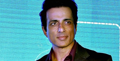 நடிகர் சோனு சூட்டுக்கு கோல்டன் விசா வழங்கிய துபை