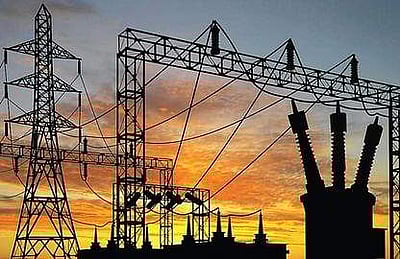 மின்சாரத் துறையில் இளநிலை பொறியாளர் வேலை: 45 காயிடங்களுக்கு விண்ணப்பங்கள் வரவேற்பு