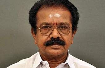 திரைப்பட இயக்குநா் பாபா விக்ரம் காலமானாா்