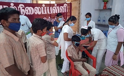 தனியார் மையங்களில் பூஸ்டர் தடுப்பூசி: மத்திய அரசு அறிவுறுத்தல்