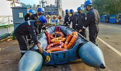 அசானி புயல் முன்னெச்சரிக்கை: ஒடிசா - ஆந்திரத்தில் 50 மீட்பு குழுக்கள்