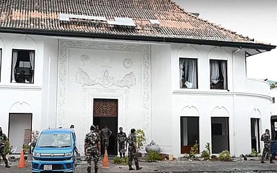 இலங்கையில் நீடிக்கும் கலவரம் - புகைப்படங்கள்