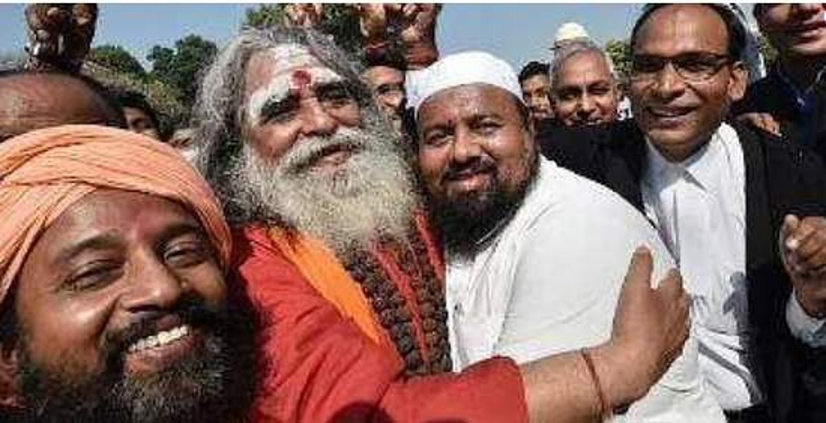 இருள்விலக்கும் ஒளிக்கீற்றுகள்!