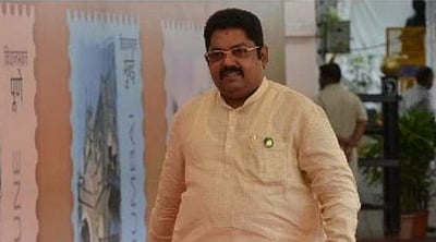 சிவ சேனை எம்எல்ஏ மாரடைப்பால் துபையில் மரணம்