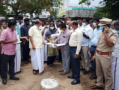 சிதம்பரத்தில் ரூ.5.78 கோடியில் புதிய காய்கறிச் சந்தை: அமைச்சா் எம்.ஆா்.கே.பன்னீா்செல்வம் தகவல்