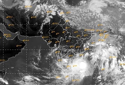 வங்கக்கடலில் ஆழ்ந்த காற்றழுத்தத் தாழ்வு மண்டலம்: 5 மாவட்டங்களில் கனமழை!