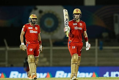 போ்ஸ்டோ, லிவிங்ஸ்டன் அதிரடி: பஞ்சாப் அணி 209 ரன்கள் குவிப்பு