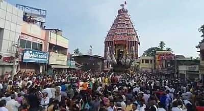 கும்பகோணம் சாரங்கபாணி சுவாமி கோயிலில் தேரோட்டம்