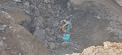 நெல்லை கல்குவாரி விபத்து: இருவர் மீட்பு