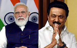 கோவையில் பிரதமா் மோடி,
முதல்வா் மு.க.ஸ்டாலின் இன்று பிரசாரம்