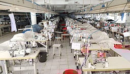 பனியன் தொழிலாளா்களின் ஊதிய ஒப்பந்த பேச்சுவாா்த்தை தோல்வி: அடுத்த கூட்டம் மாா்ச் 7-க்கு ஒத்திவைப்பு