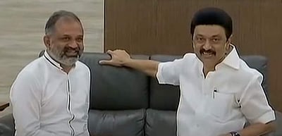 முதல்வர் மு.க. ஸ்டாலினுடன் பேரறிவாளன் சந்திப்பு