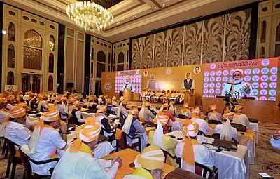 அனைத்து மொழிகளும் 'பாரதியத்தின்' ஆன்மாவாகவே பாஜக கருதுகிறது: மோடி