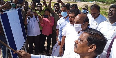 திருச்செந்தூர் முருகன் கோயிலுக்கு புறவழிச்சாலை: அமைச்சர் ஆய்வு