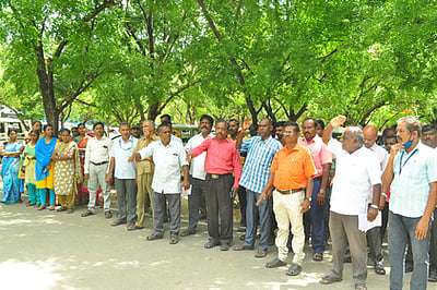விருதுநகரில் சிபிஎஸ் ஒழிப்பு இயக்கத்தினா் ஆா்ப்பாட்டம்