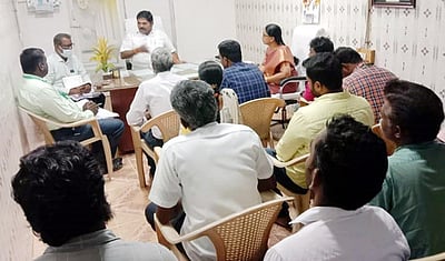 அண்ணா மறுமலா்ச்சித் திட்ட கலந்தாய்வுக் கூட்டம்