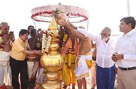 நங்கநல்லூா் ஆஞ்சநேயா் கோயிலில் திருக்குடமுழுக்கு