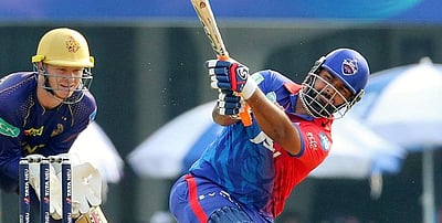 ஐபிஎல்: சுழற்பந்துவீச்சில் அதிக ரன்கள் எடுத்த வீரர் யார்?