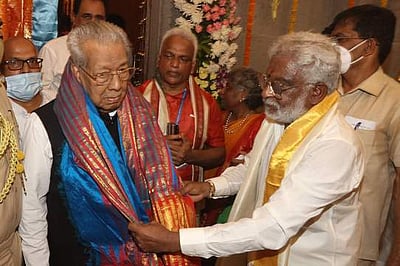 புவனேஸ்வரில் ஏழுமலையான் கோயில் மகாசம்ப்ரோக்ஷணம்: ஒடிஸா முதல்வா் பங்கேற்றாா்