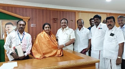 அயோத்தியாப்பட்டணம்ஒன்றிய குழுத் தலைவா் போட்டியின்றித் தோ்வு