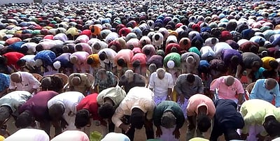 நெல்லையில் புனித ரமலான் பண்டிகை உற்சாகக் கொண்டாட்டம்