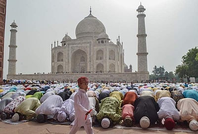 ரமலான் பண்டிகை உற்சாகக் கொண்டாட்டம்
