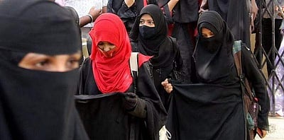 கர்நாடகத்தில் மீண்டும் தலைதூக்கும் ஹிஜாப் விவகாரம்