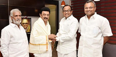 முதல்வர் ஸ்டாலினுடன் ப.சிதம்பரம் சந்திப்பு