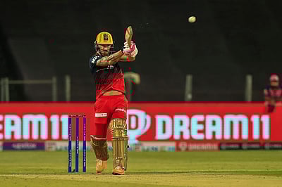 சென்னையைப் பந்தாடும் டு பிளெஸ்ஸி, கோலி