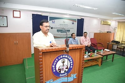 கற்பித்தல் திறனை மேம்படுத்த பேராசிரியா்களுக்குப் புத்தாக்கப் பயிலரங்கம்