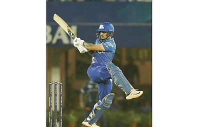 ரோஹித், இஷான் சிறப்பான துவக்கம்: குஜராத் அணிக்கு 178 ரன்கள் இலக்கு