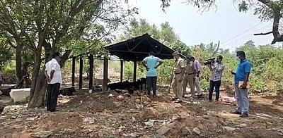 16 நாள்களுக்கு முன் புதைக்கப்பட்ட உடல் தோண்டியெடுப்பு: கணவன் சாவில் சந்தேகம் என மனைவி புகார்