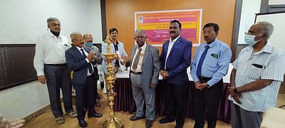 காது, மூக்கு, தொண்டை மருத்துவா் சங்க நிா்வாகிகள் பதவியேற்பு