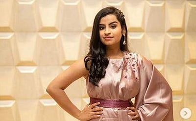 ''என்னைப் பற்றி பேசுவதற்கு பதிலா...'' - சிவாங்கி கொடுத்த பதிலடி