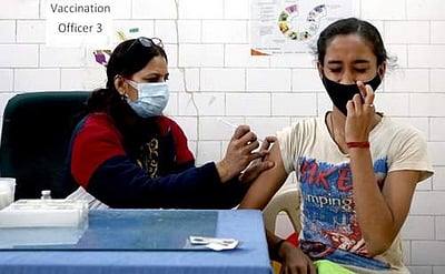 இந்தியாவில் ஒரு நாள் கரோனா பாதிப்பு 8 ஆயிரத்தைக் கடந்தது