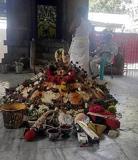 மானாமதுரை சங்குப் பிள்ளையாா்கோயிலில் வைகாசி மாம்பழ பூஜை விழா